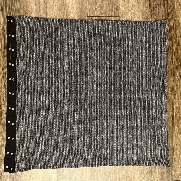 Lululemon Vinyasa Scarf Rulu in Coco Pique Black - Picture 4 of 5